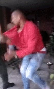 乐鱼官网-前申花中场瓜林涉嫌殴打父亲 被捕时烂醉浑身是血